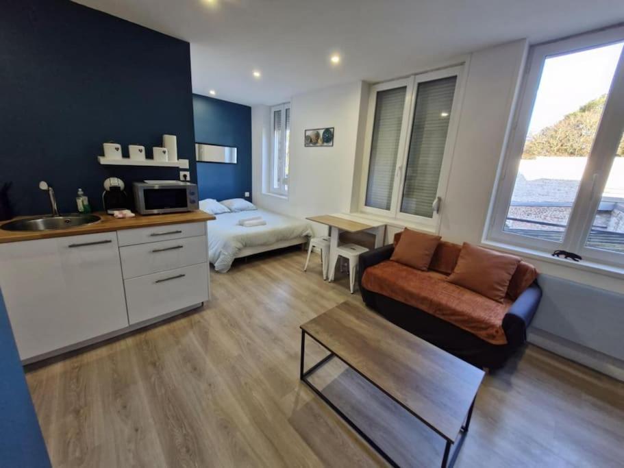 Appt Canada 4 Apartment